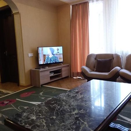 Appartments In Batumi Bagian luar foto